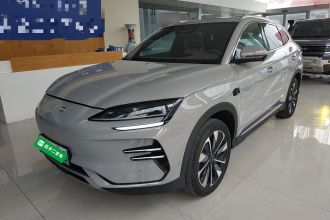 比亚迪 宋PLUS新能源 2025款 EV 520km 尊贵型