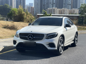 奔驰GLC轿跑  GLC 200 4MATIC 轿跑SUV