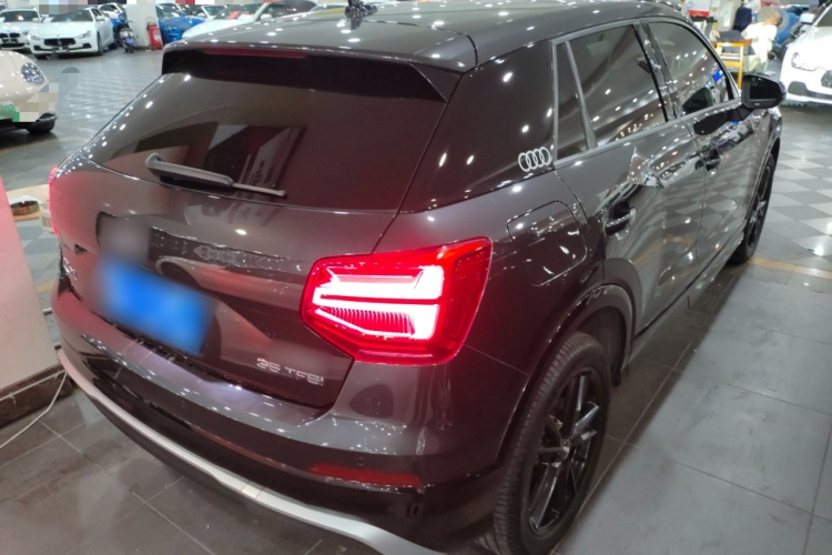 奥迪Q2L 2021款 35 TFSI 进取动感型车身外观6005