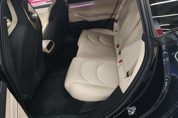 小米汽车 小米SU7 2024款 后驱超长续航高阶智驾Pro版中控内饰21