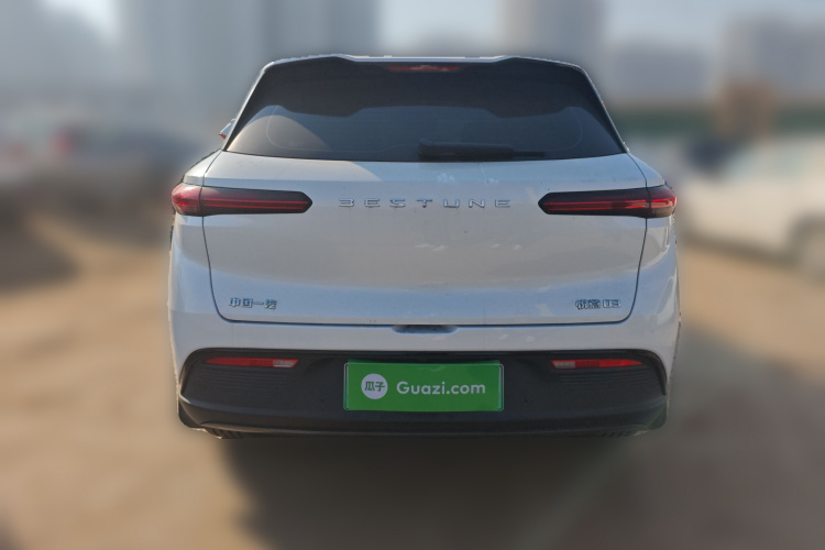 奔腾 悦意03 2025款 445km 心悦版车身外观6