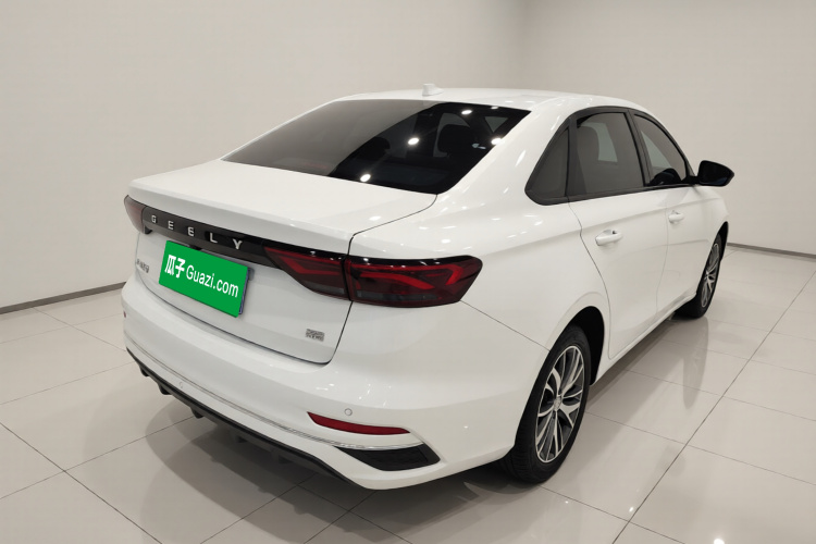 吉利汽车 帝豪 2023款 第4代冠军版 1.5L CVT豪华型车身外观7