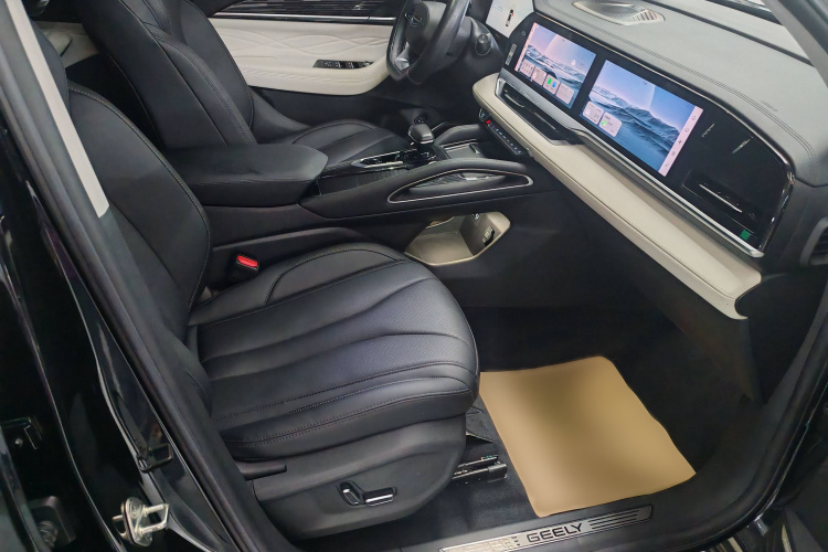 吉利汽车 星越L 2023款 2.0TD 高功自动两驱旗舰型中控内饰7006