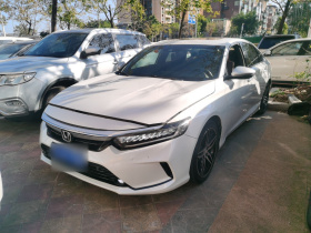 本田 英仕派 2022款 260TURBO 精耀版