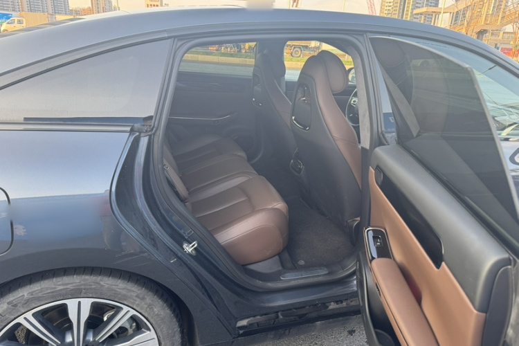 零跑汽车 零跑C01 2022款 后驱长续航版中控内饰7003