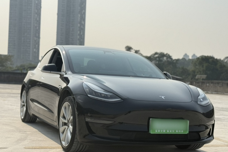 特斯拉 Model 3 2020款 改款 长续航后轮驱动版车身外观6001