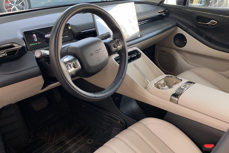 埃安 AION RT 2025款 650激光雷达版中控内饰7001