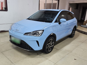 哪吒汽车 哪吒AYA 2023款 改款 401 Lite