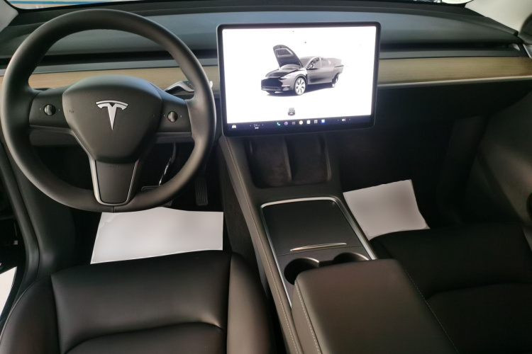 特斯拉 Model Y 2022款 改款 后轮驱动版中控内饰12
