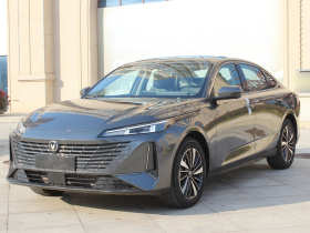 长安 逸动PHEV 2025款 智慧新蓝鲸 145KM 战舰版