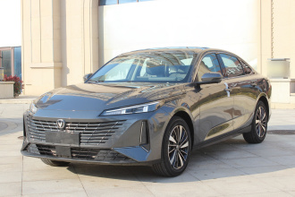 长安 逸动PHEV 2025款 智慧新蓝鲸 145KM 战舰版