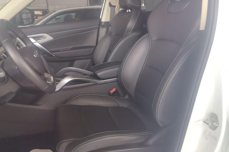 吉利汽车 博越 2021款 百万款 1.8TD DCT两驱豪华型中控内饰19