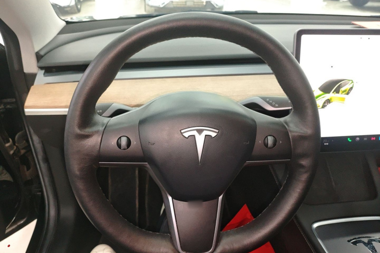 特斯拉 Model 3 2021款 Performance高性能全轮驱动版 3D6中控内饰13