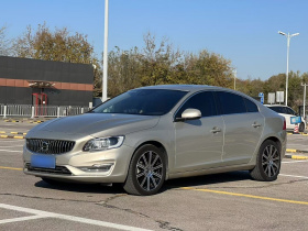 沃尔沃S60 2019款 S60L 改款 T5 智驭菁英版