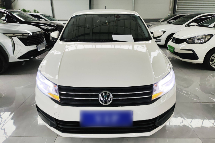 大众 桑塔纳 2021款 1.5L 手动风尚版车身外观2