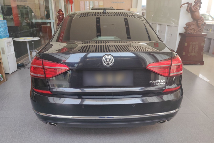 大众 帕萨特 2017款 330TSI DSG尊荣版车身外观6004