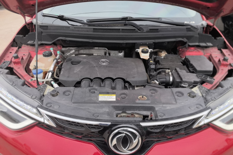 东风风神AX4 2018款 1.6L DCT潮尚型天窗版机舱底盘24