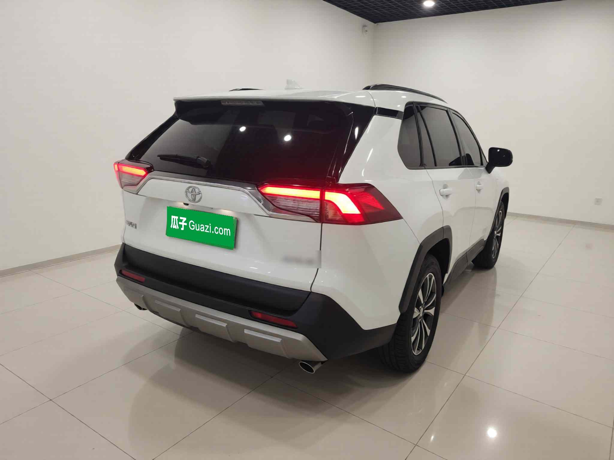 丰田 RAV4荣放 2024款 2.0L CVT两驱风尚Plus版(5)
