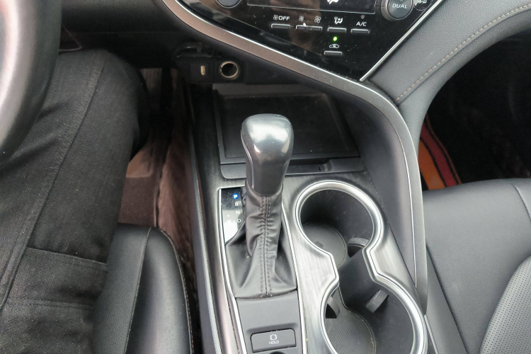 丰田 凯美瑞 2021款 2.0G 豪华版局部细节18