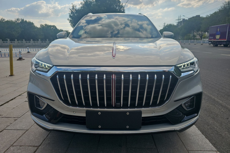 红旗HS5 2019款 2.0T 智联旗领四驱版车身外观6001