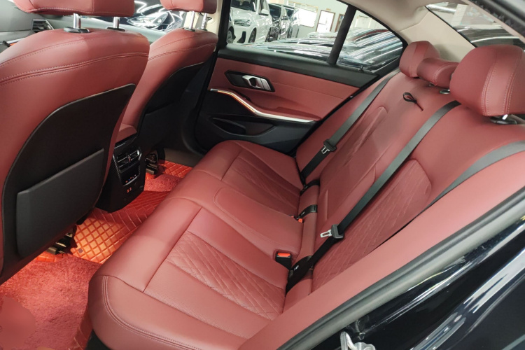 宝马3系 2022款 改款 325i M运动套装中控内饰21