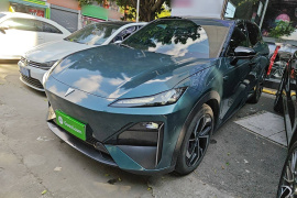 深蓝汽车 深蓝S07 2024款 215Max 乾崑智驾ADS SE增程版