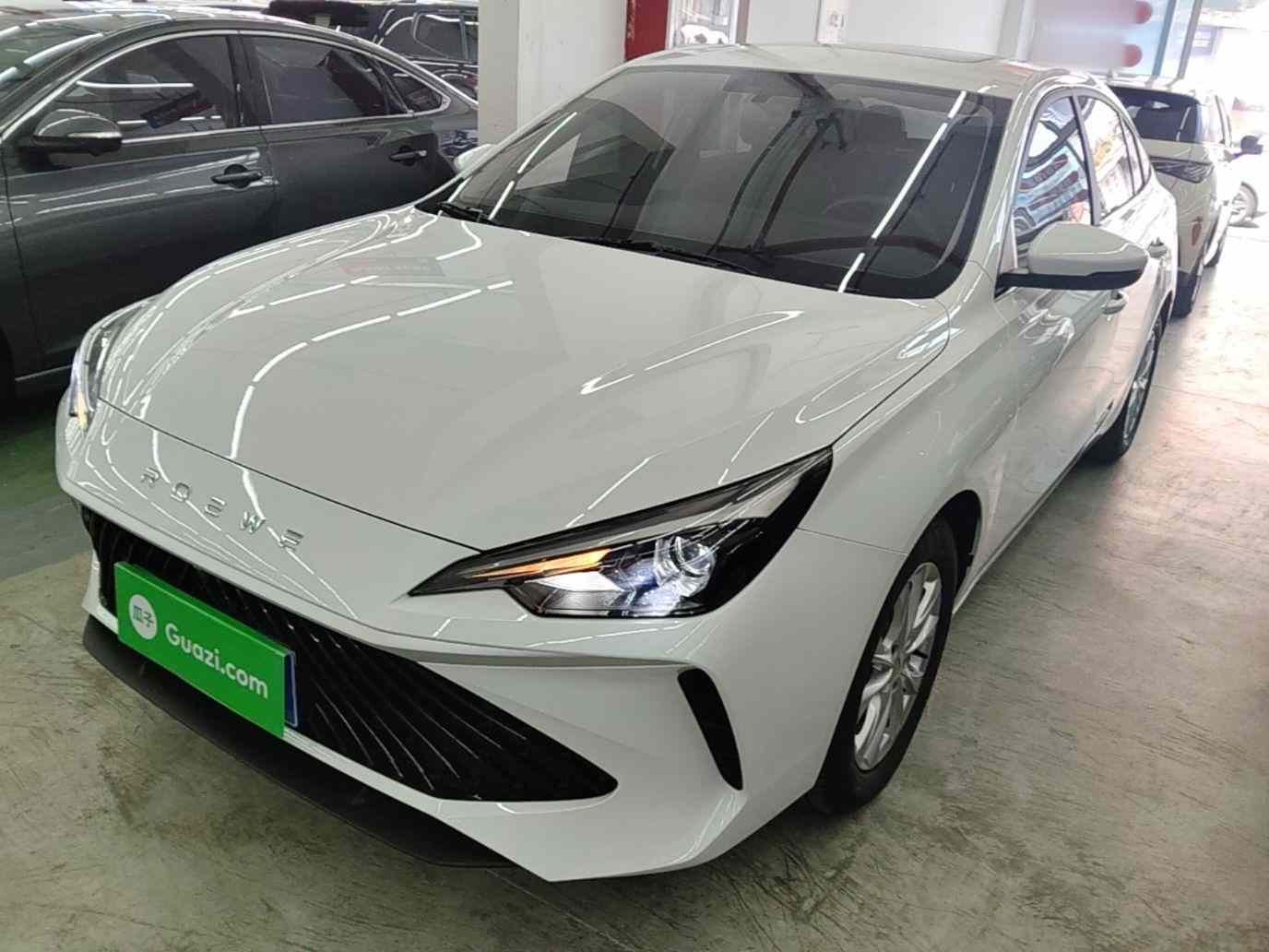荣威i5 2026款 1.5L CVT豪华版(2)
