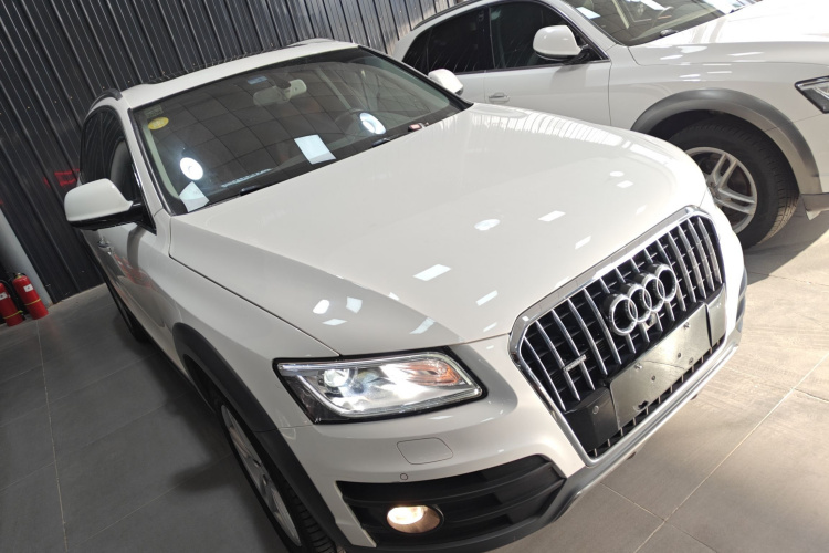 奥迪Q5 2017款 Plus 40 TFSI 舒适型车身外观6002