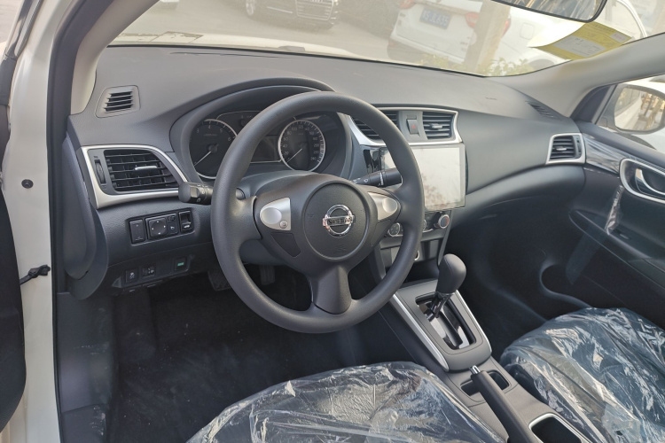 日产 轩逸 2024款 改款二 经典 1.6XL CVT豪华版局部细节13