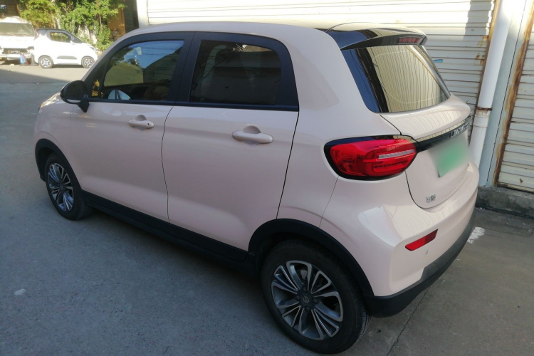 零跑汽车 零跑T03 2024款 310舒享版车身外观4