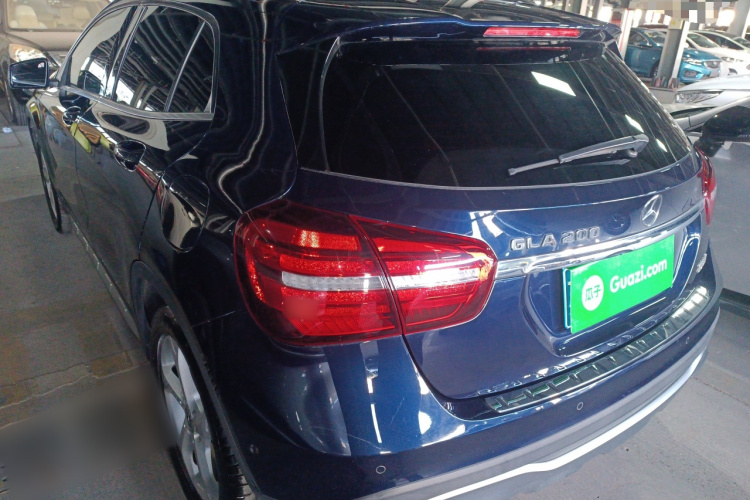 奔驰GLA 2018款 GLA 200 动感型车身外观6003