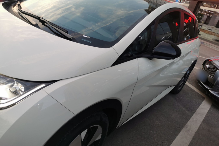 比亚迪 海豚 2023款 420km 时尚版车身外观4