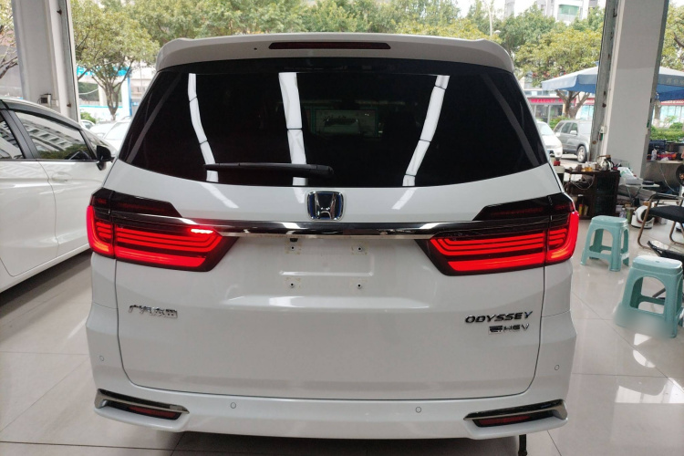 本田 奥德赛 2022款 2.0L e:HEV 锐·耀享版车身外观6004