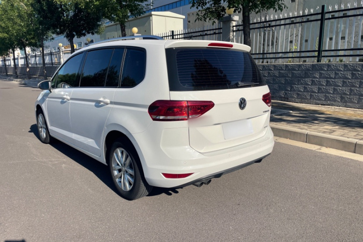 大众 2018款 途安L 280TSI DSG舒适版 7座 国VI车身外观6008