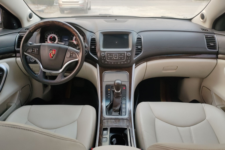 荣威950 2017款 30T 互联网旗舰版中控内饰12