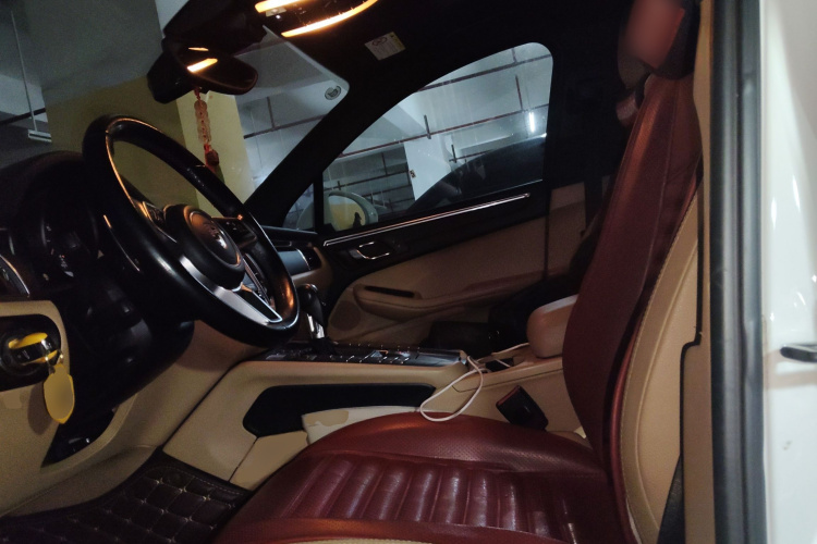 保时捷 2017款  Macan 2.0T中控内饰19