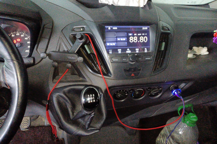 福特 全顺 2017款 2.0T柴油多功能商用车短轴低顶国V局部细节16