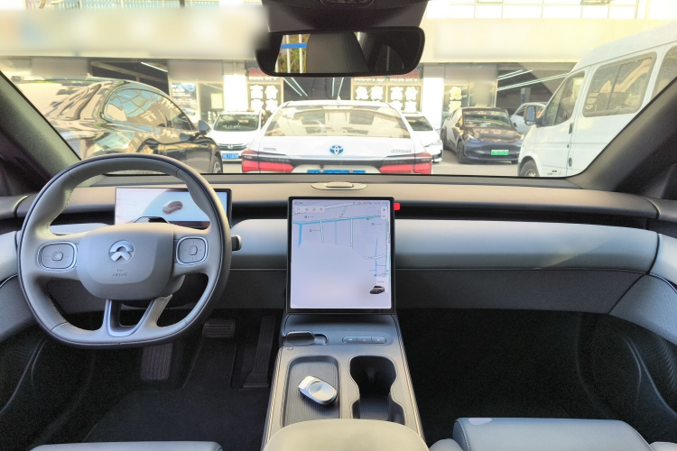 蔚来ET5T 2023款 75kWh Touring中控内饰7002
