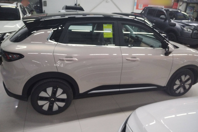 五菱汽车 缤果S 2025款 325km 尊享款车身外观6004