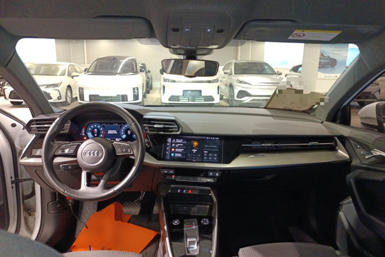 奥迪A3 2021款 Sportback 35 TFSI 进取运动型中控内饰12