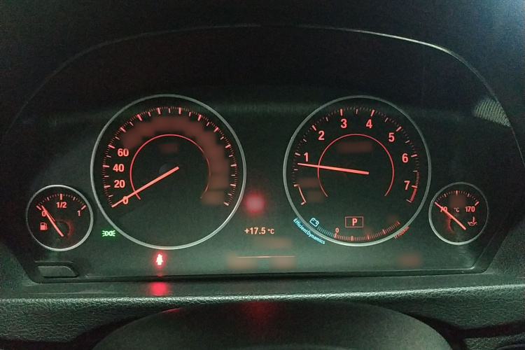 宝马3系 2018款 320i M运动套装局部细节14