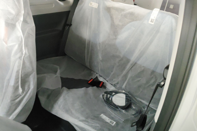 吉利银河 2024款 熊猫mini 200km 耐力熊中控内饰7004