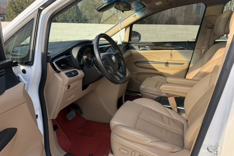 别克GL8 2018款 ES 28T 豪华型 国VI中控内饰7002