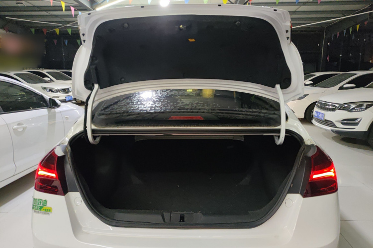 吉利汽车 帝豪 2020款 1.5L 手动舒适型局部细节23