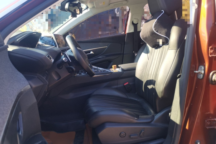 标致4008 2017款 350THP 豪华版中控内饰19