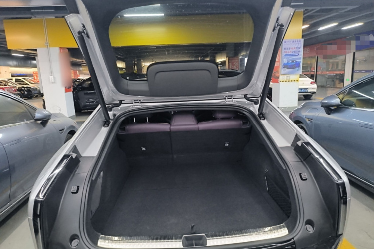 小鹏P7 2025款 702 长续航 Ultra局部细节23