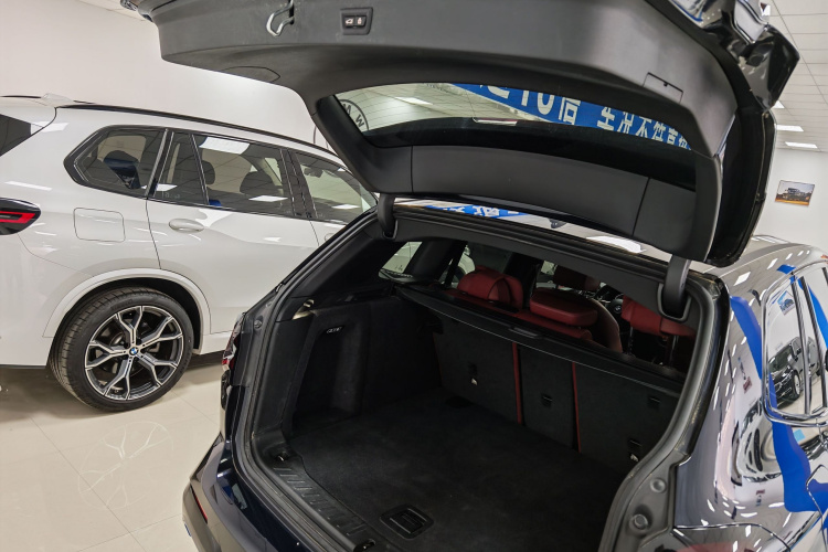 宝马iX3 2022款 创领型车身外观6005