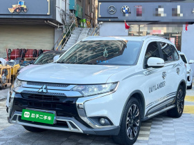 三菱 欧蓝德 2019款 2.0L 两驱畅享版 7座 国VI