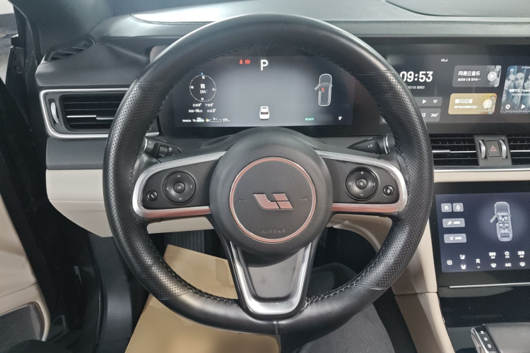 理想汽车 理想ONE 2020款 增程6座版中控内饰13