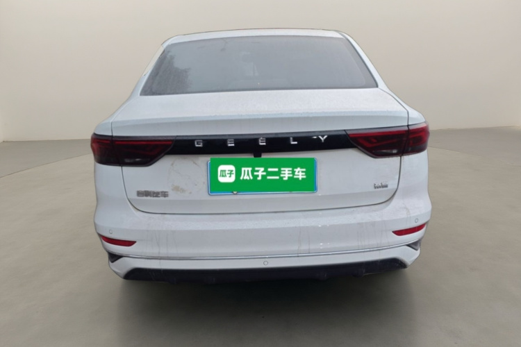 吉利汽车 帝豪 2025款 第4代 1.5L CVT龙腾版车身外观6